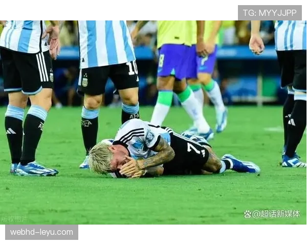 奥塔门迪头球破门，展现禁区防守统治力