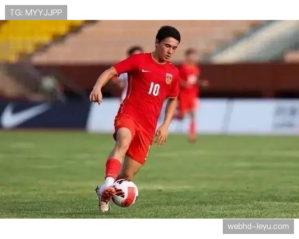 足球新星闪耀赛场，最新成绩榜彰显年轻球员蓬勃实力