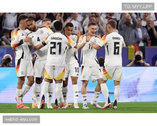 苏格兰球迷方阵助威欧洲杯,现场氛围热烈